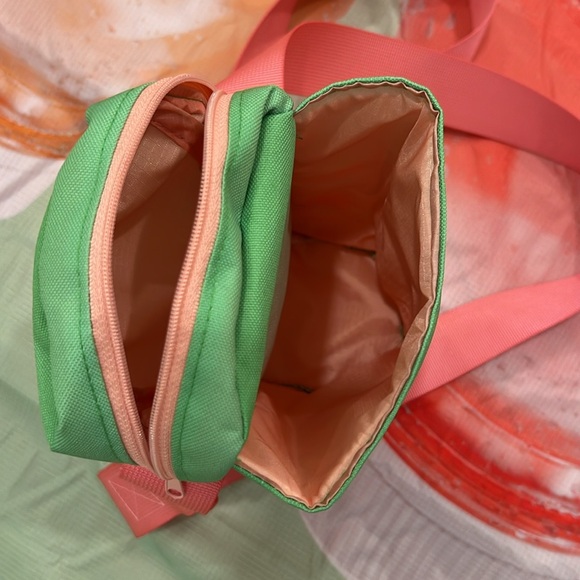 Welch’s Picnic Pack Ensemble - Picture 9 of 15